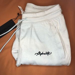 Alphalete Essential Jogger